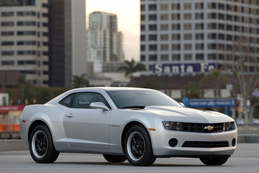  Chevrolet Camaro 2011 года  (фото 8 из 14)